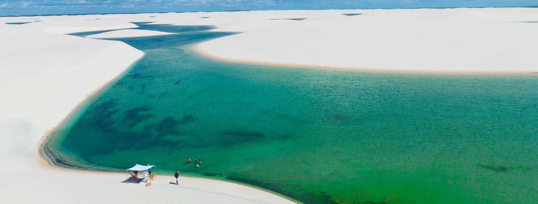 Paysages des Lençóis Maranhenses au Brésil, entre sable blanc et eau cristalline – Horizons Nouveaux