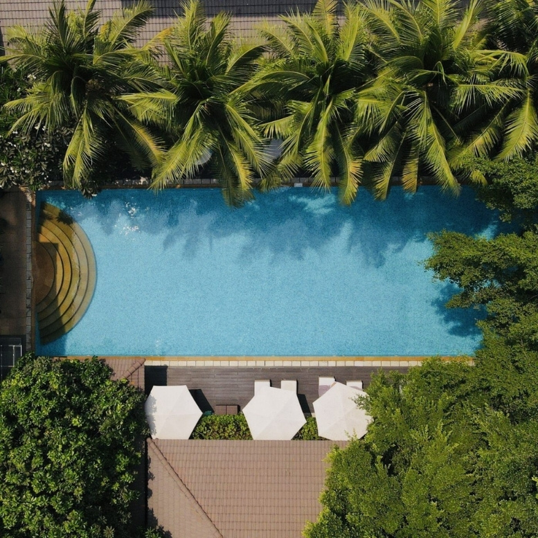Villa Song Saigon à Ho Chi Minh-Ville, boutique-hôtel de charme au bord de la rivière Saïgon, entre atmosphère tropicale, élégance discrète et voyage sur mesure au Vietnam.