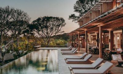 Situé face à l’océan Atlantique sur la côte sauvage du Brésil, le Barracuda Hotel & Villas combine design contemporain, atmosphère décontractée et immersion dans la nature de la péninsule de Maraú.