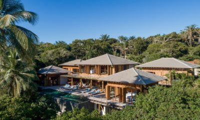 Le Barracuda Hotel & Villas propose une expérience balnéaire élégante entre plages préservées, gastronomie locale et rythme de vie inspiré par l’océan.
