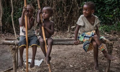 Des enfants du village de Mboko à Odzala-Kokoua.