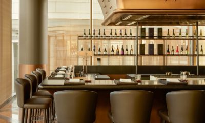 Le Janu Tokyo incarne une nouvelle vision du luxe japonais : espaces élégants, gastronomie raffinée, spa d’exception et immersion au cœur de l’énergie de Tokyo.